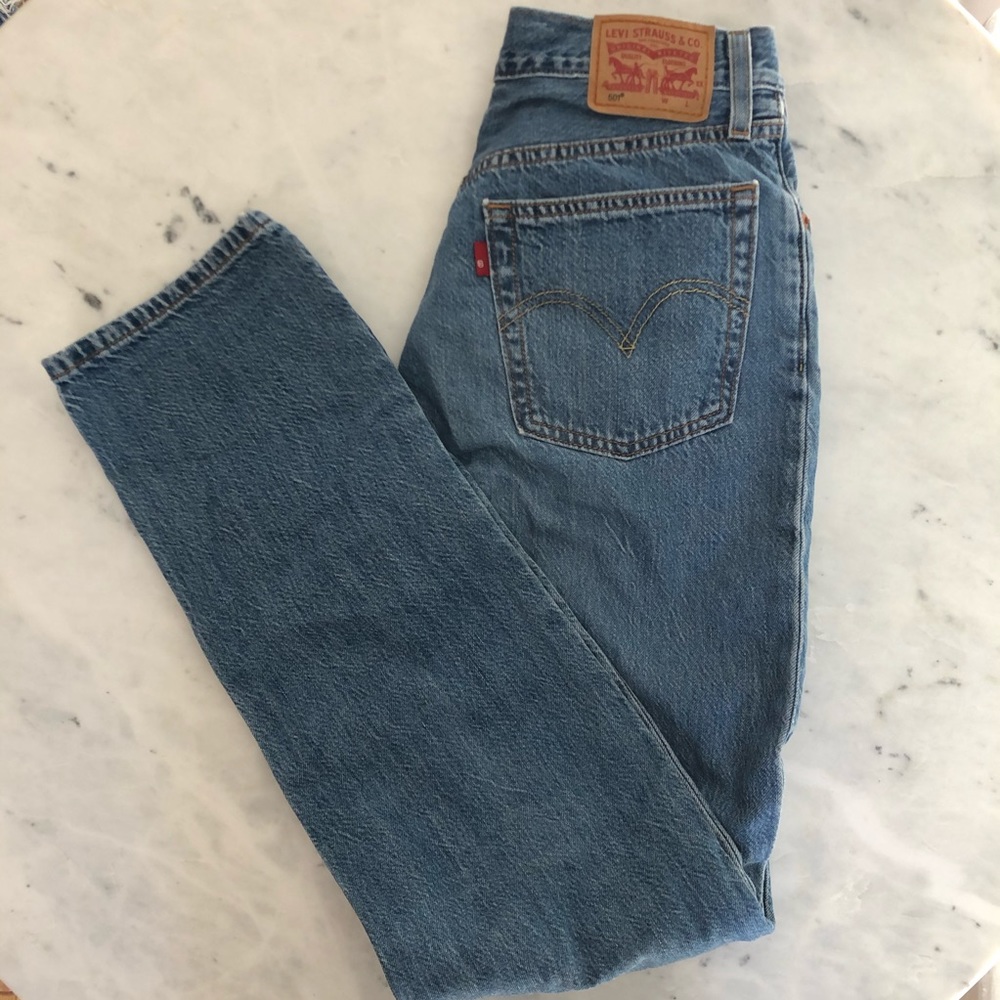 Levi’s Straight Leg Jean - Picture 2 of 5